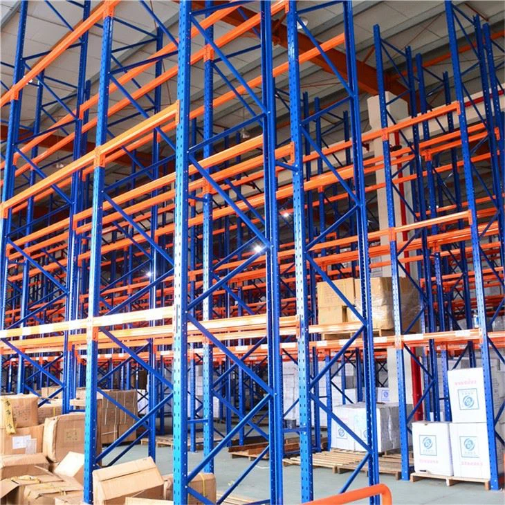 Heavy duty steel pallet storage racking system (2)