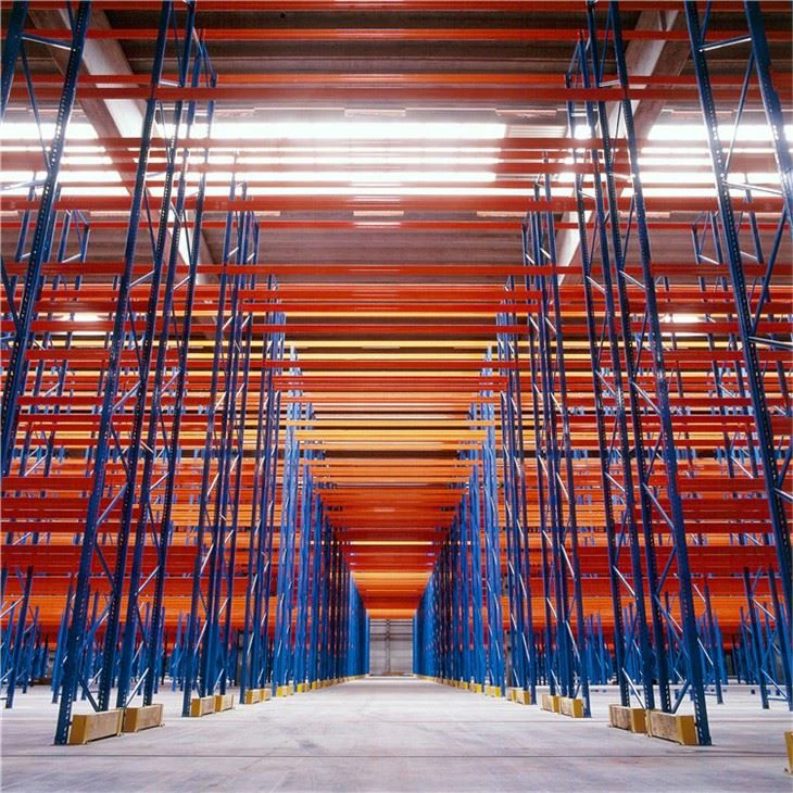 Heavy duty steel pallet storage racking system (4)